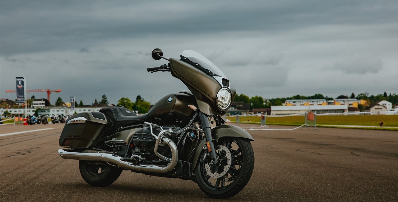 BMW R 18 B: Noch relevant im Jahr 2025? Test am Love Ride