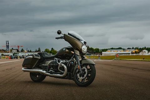 BMW R 18 B: Noch relevant im Jahr 2025? Test am Love Ride BMW R 18 B: Noch relevant im Jahr 2025? Test am Love Ride