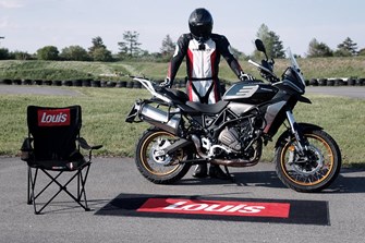 QJ Motor SRT 700 SX Test