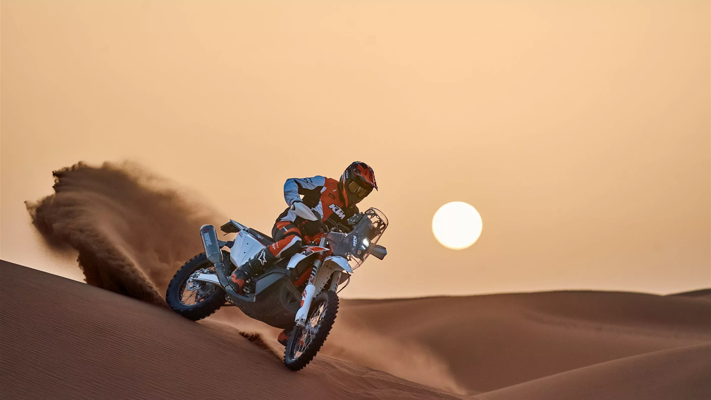 KTM 450 Rally Replica 2026: Klantgerichte Racer uit Mattighofen KTM 450 Rally Replica 2026: Klantgerichte Racer uit Mattighofen