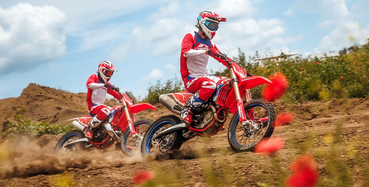 Neue Motocrosser: Beta RX 350 2T & RX 250 2T Modelljahr 2026