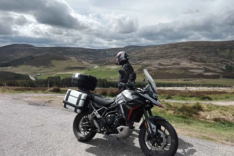 Triumph Tiger 900 GT Pro im Reise-Intensiv-Test über 2000 km Triumph Tiger 900 GT Pro im Reise-Intensiv-Test über 2000 km