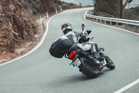 Motorradurlaub 2025: Reifen richtig prüfen vor der Reise