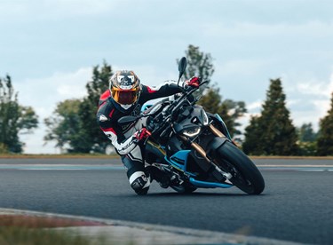BMW S 1000 R 2025 im Test - wenn Agilität zur Obsession wird BMW S 1000 R 2025 im Test - wenn Agilität zur Obsession wird