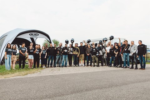 Inside HJC: Hinter den Kulissen des Helm-Giganten