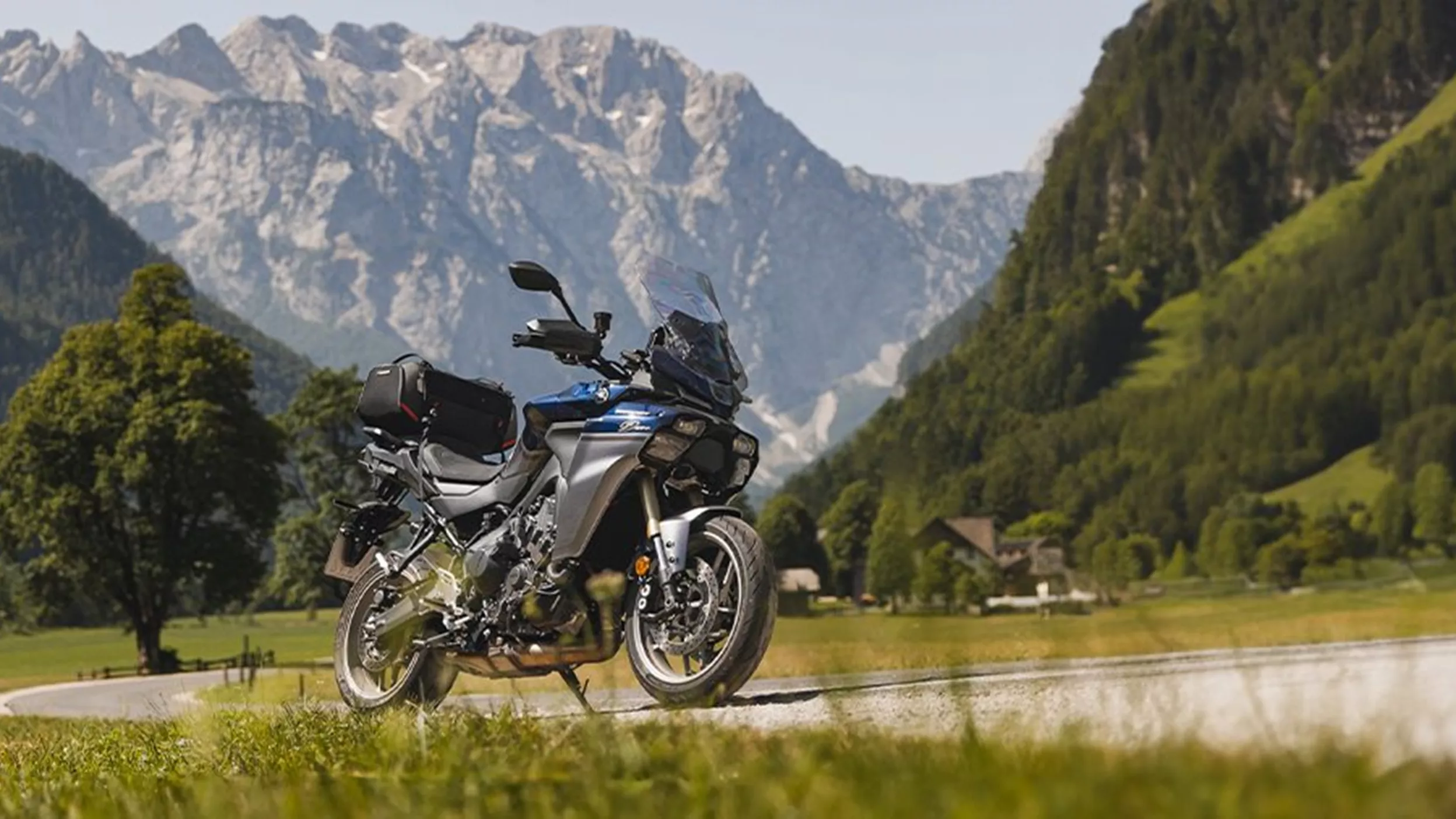 Prueba de la Yamaha Tracer 9 GT+ 2025: Y-AMT y Radar en acción