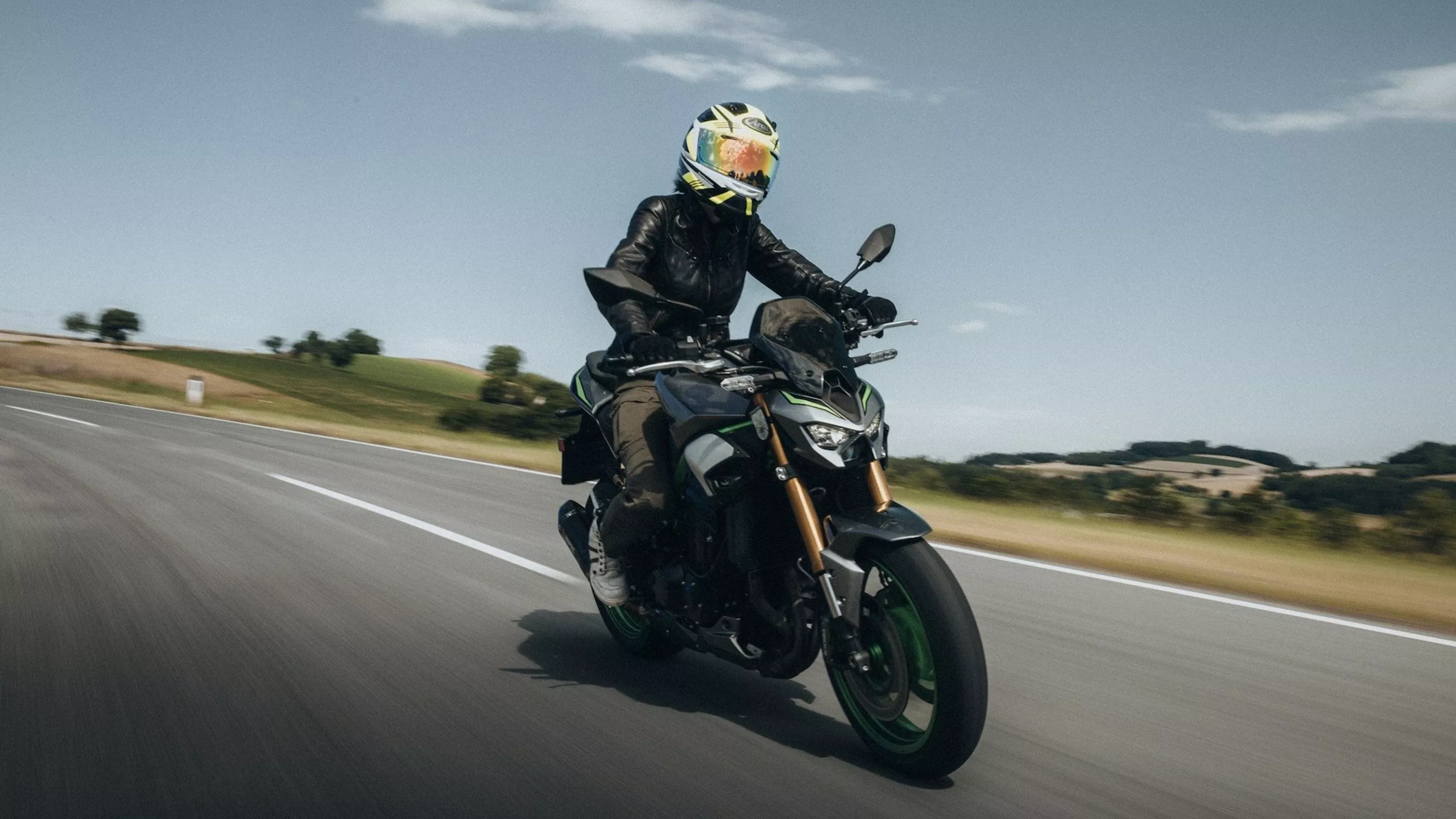 Kawasaki Z900 SE na testu Kawasaki Z900 SE na testu