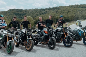 Naked Bike Vergleich 2025 - Fünf Kämpfer im Ring Naked Bike Vergleich 2025 - Fünf Kämpfer im Ring