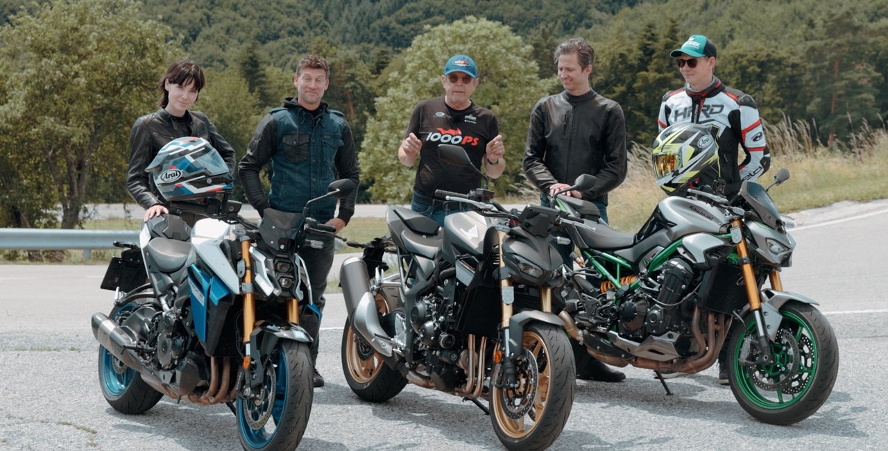 Japanische Vierzylinder Nakedbikes