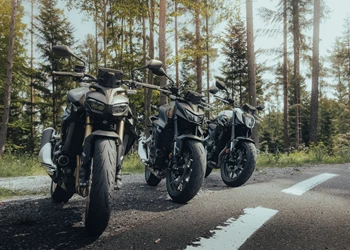 Honda Hornet damals und heute - Die Wiedergeburt einer Legende Honda Hornet damals und heute - Die Wiedergeburt einer Legende