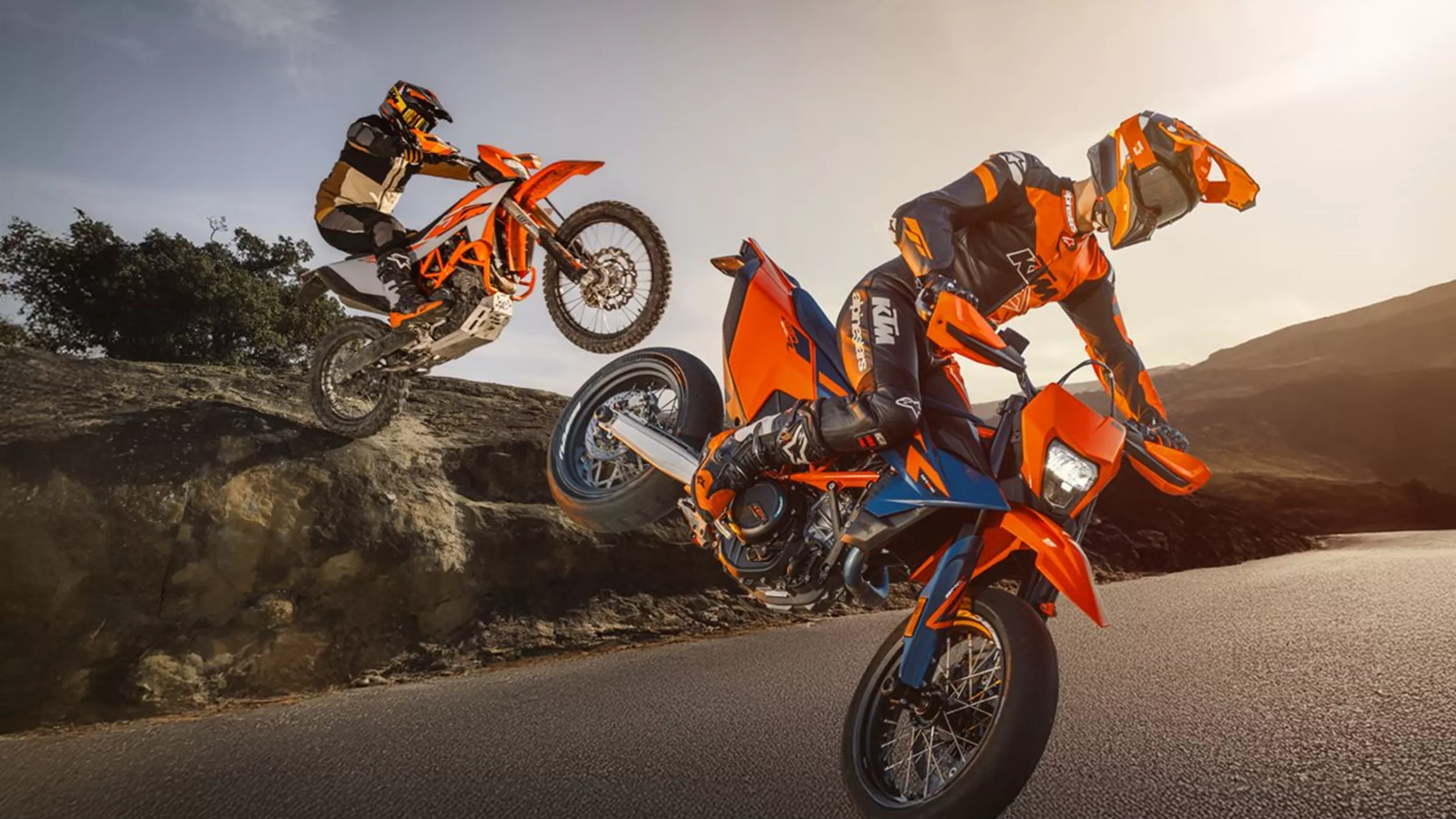 KTM 690 Enduro R & SMC R 2026: Upgraded for Road & Off-Road Adventures