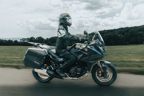 Female Rider - Motorradfahren mit Selbstbewusstsein