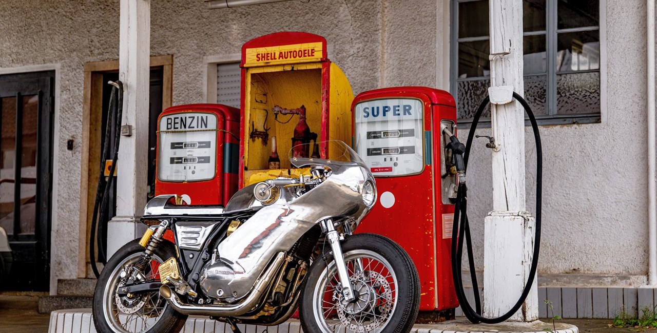 Royal Enfield Continental GT 650 Custom "Schatten" enthüllt