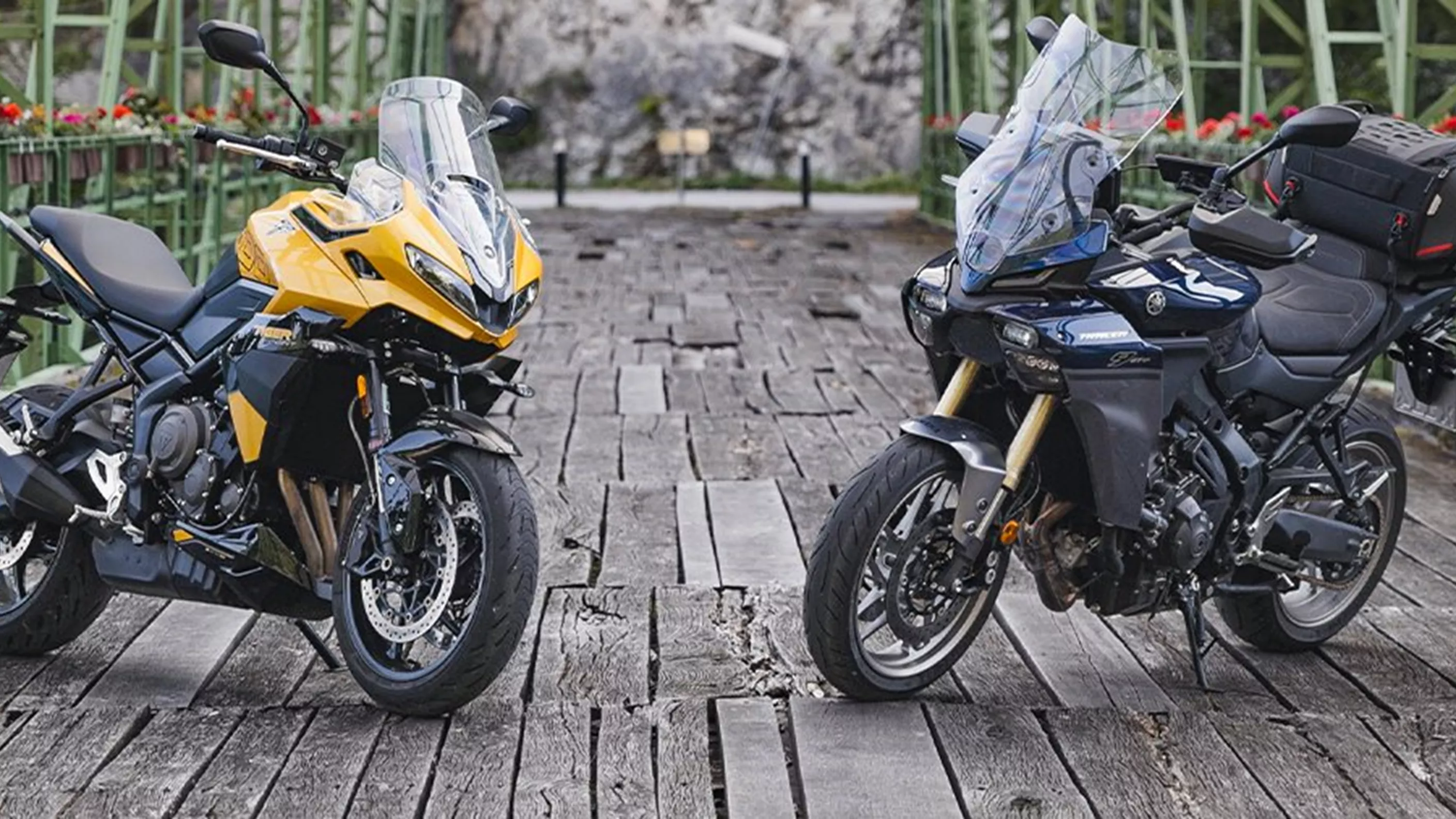 Triumph Tiger Sport 800 vs Yamaha Tracer 9 GT+ Y-AMT: Prueba en Carretera Triumph Tiger Sport 800 vs Yamaha Tracer 9 GT+ Y-AMT: Prueba en Carretera