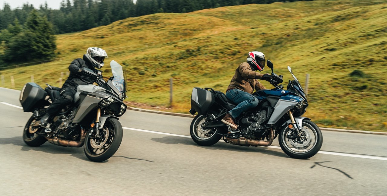 Yamaha Tracer 9 GT im Duell mit der Hightechvariante GT+