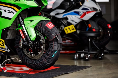 Louis Reifenwärmer für Rennstrecke: Basic & BT Comfort