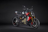 Ducati Diavel V4 RS – Muscle-Bike mit MotoGP-V4