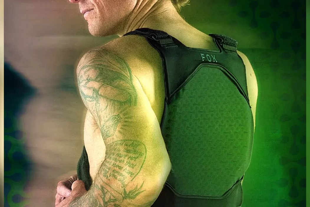 Der neue Airframe Brustschutz bringt CE-zertifizierte Sicherheit in einem ultraleichten, flachen Design. Mit atmungsaktiven Koroyd-Einsätzen und verstellbarem Sitz soll er bei Motocross und Enduro punkten.