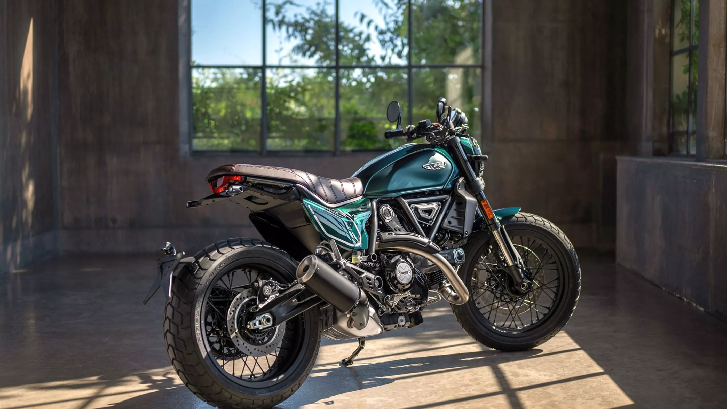 Ducati Scrambler Nightshift 2026 i Smaragdgrön Ducati Scrambler Nightshift 2026 i Smaragdgrön