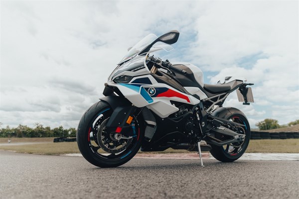 BMW S 1000 RR im großen 1000PS-Test