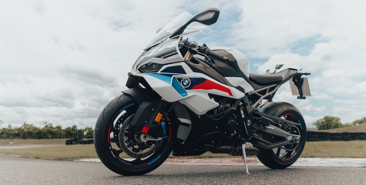 BMW S 1000 RR im großen 1000PS-Test