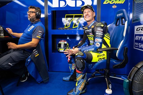 Dominique Aegerter und iXS feiern 30 Jahre Partnerschaft