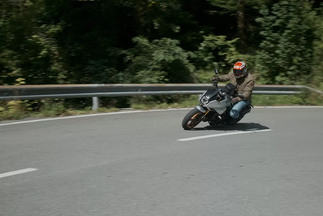Eine Woche auf der Balkan-Rallye mit der Suzuki Katana zeigt: Dieses Bike ist mehr als nur Design. Was taugt der GSX-S1000-Ableger als Tourer?