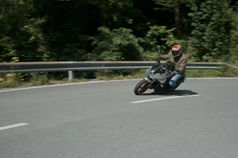Test der Suzuki Katana 2025 auf Reisen Test der Suzuki Katana 2025 auf Reisen