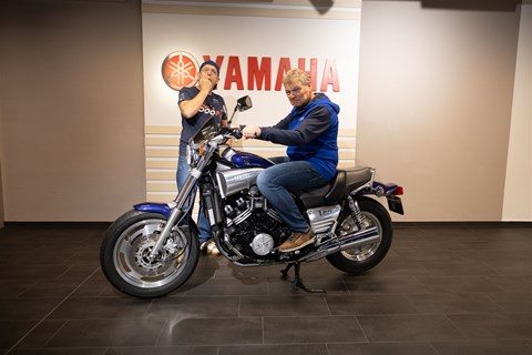 70 Jahre Yamaha: Zeitreise der Legenden bei Hostettler Schweiz
