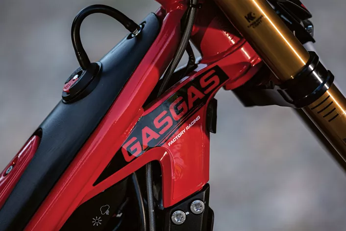 Starting in 2026, GASGAS will discontinue its factory team in the Trial discipline. This marks another step towards consolidation following the relocation of Trial model production from Spain to Mattighofen.