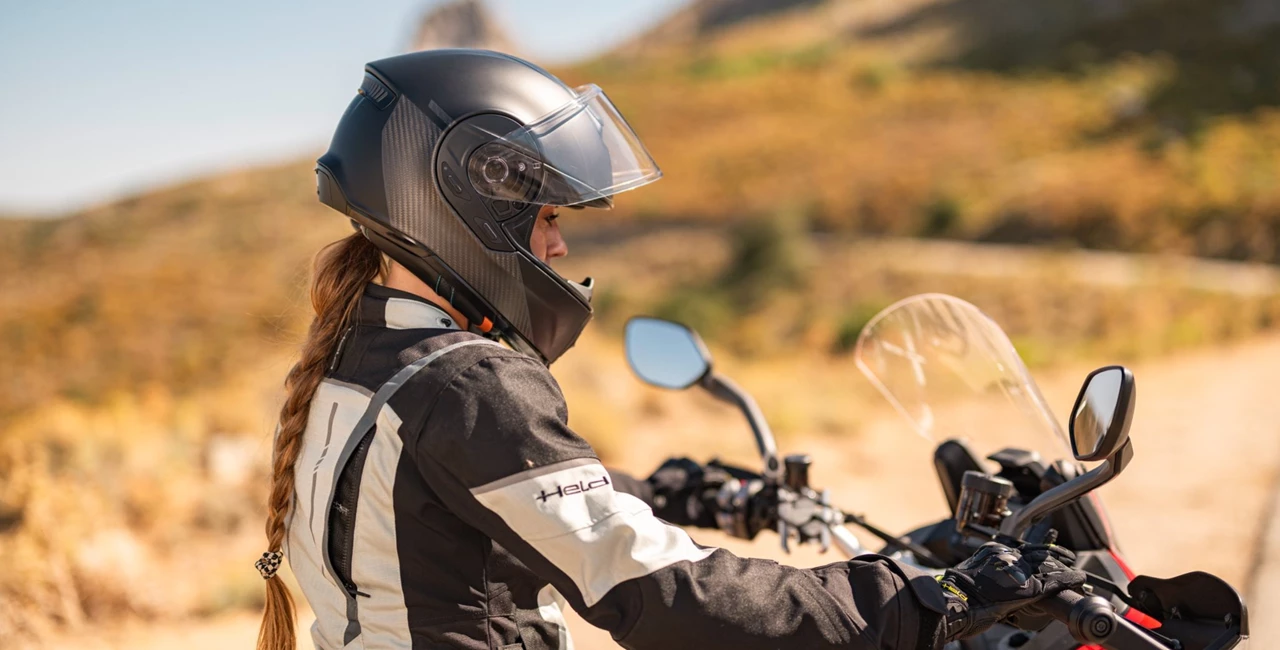 Beyond GT / GTS - Der neue smarte Helm von Cardo Beyond GT / GTS - Der neue smarte Helm von Cardo