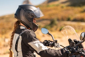 Beyond GT / GTS - Der neue smarte Helm von Cardo Beyond GT / GTS - Der neue smarte Helm von Cardo