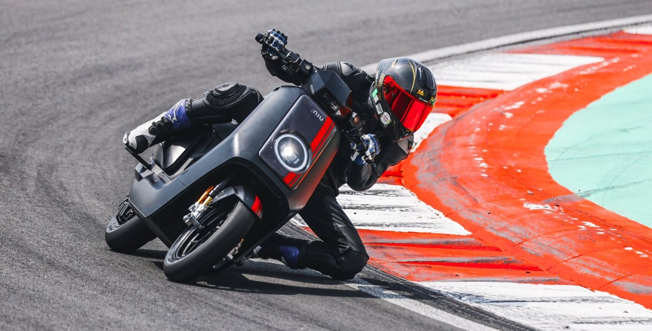 NIU Elektro Neuheiten 2026 – smarte Updates und neue Modelle