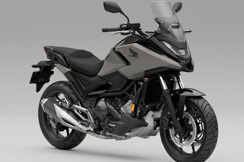 Honda NC750X 2026 – Bewährter Allrounder mit neuer Farbe