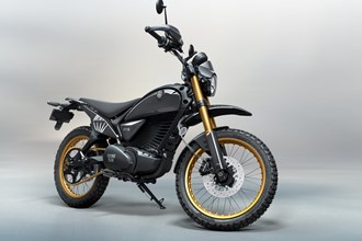 Flying Flea S6: Elektroscrambler mit Offroad-DNA