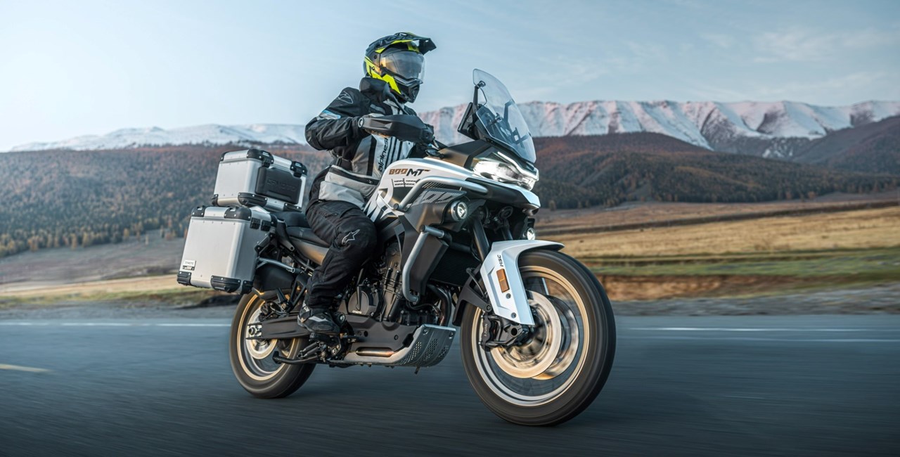 CFMOTO 800MT-ES: Jetzt mit elektronischem Fahrwerk