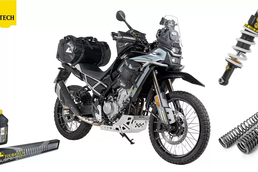 A Touratech Suspension apresenta um abrangente upgrade de suspensão para as CFMOTO 450MT e 800MT. Das molas progressivas ao amortecedor premium Extreme – mais conforto, controle e estabilidade em cada aventura.