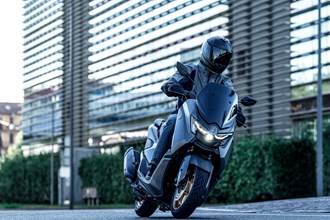 Kompakte Motorräder sollen Städte entlasten