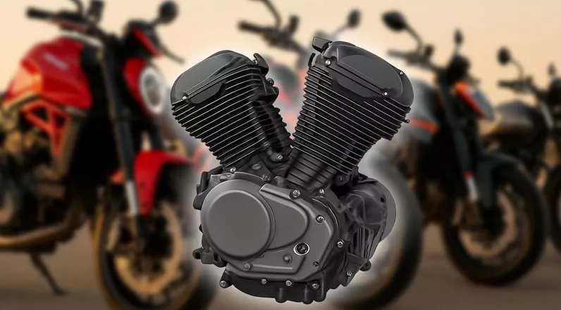 Kaum zu glauben, aber echte V2 Naked Bikes sind fast verschwunden. Nur wenige Modelle überleben das Jahr 2025 - jedes davon mit einer ganz eigenen Geschichte. Welche Motorräder die letzten Vertreter dieser Ära sind, erfährst du hier.