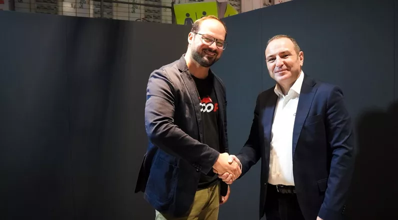 Yamaha Motor Europe President Olivier Prévost speaks with Poky from 1000PS about the future of the R1, new technologies, and how Yamaha balances engineering pride with real-world rider needs.