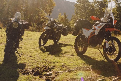 A2-Reiseenduro Test: KTM 390 ADV R, Himalayan 450, Brixton Storr