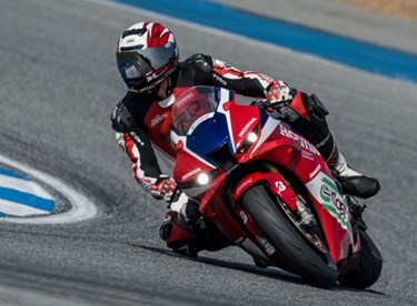 Bridgestone RS12 im Test: Neuer Hypersportreifen überzeugt