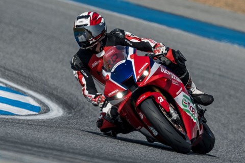 Bridgestone RS12 im Test: Neuer Hypersportreifen überzeugt