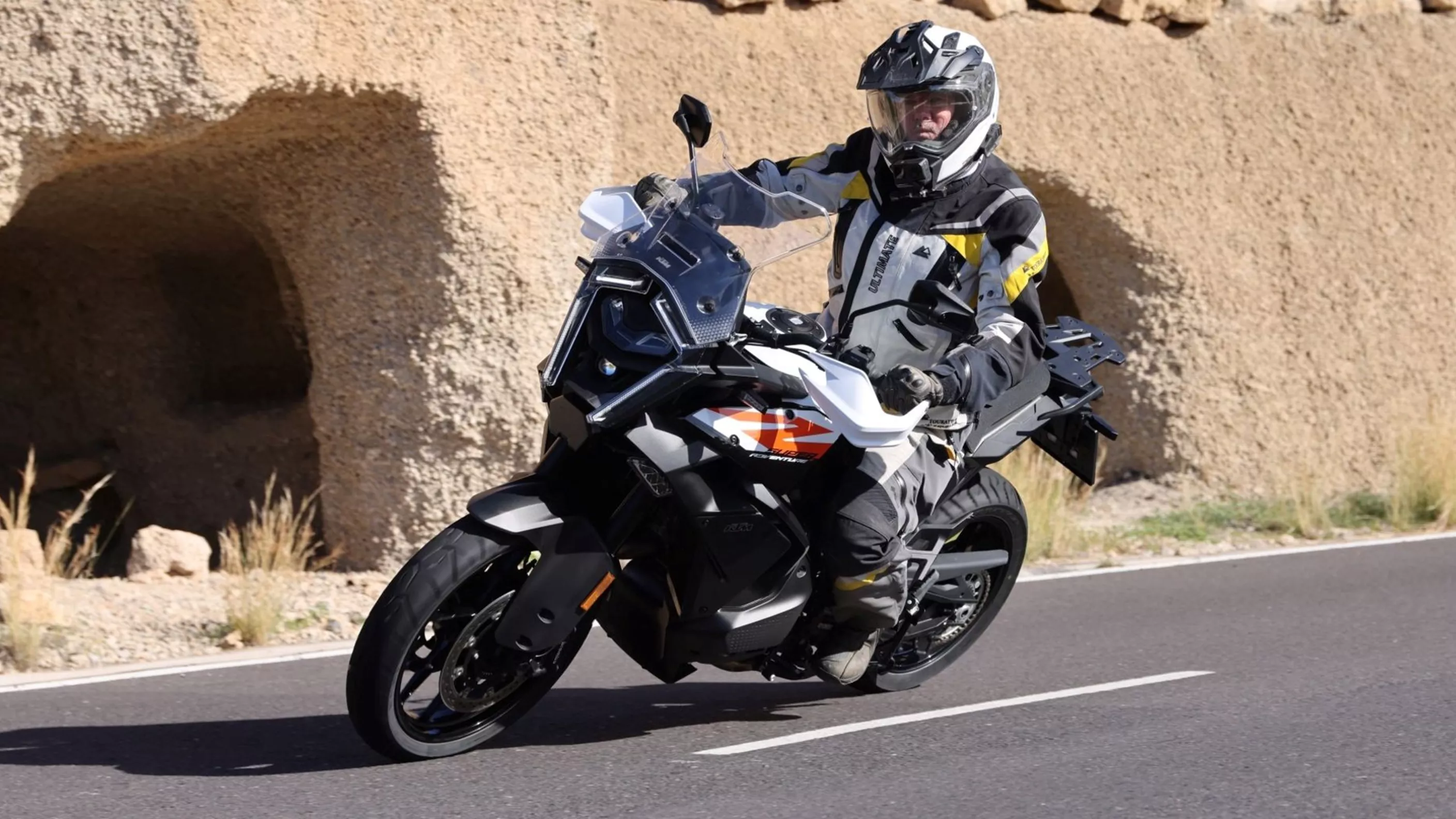 Primeiro Teste da KTM 1390 Super Adventure S EVO 2026 Primeiro Teste da KTM 1390 Super Adventure S EVO 2026