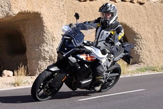 Erster Test der KTM 1390 Super Adventure S EVO 2026