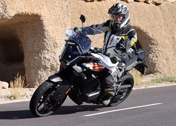 Erster Test der KTM 1390 Super Adventure S EVO 2026