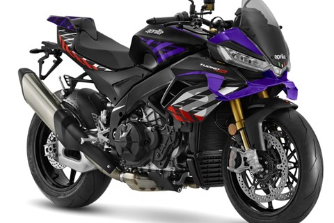 Aprilia présente des mises à jour Factory, un modèle spécial et un nouveau scooter GT