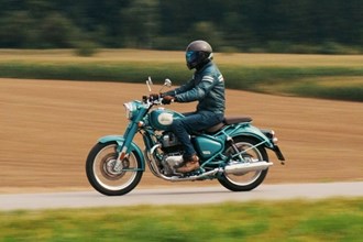 Royal Enfield Classic 650 Test: Das perfekte Retro-Motorrad?