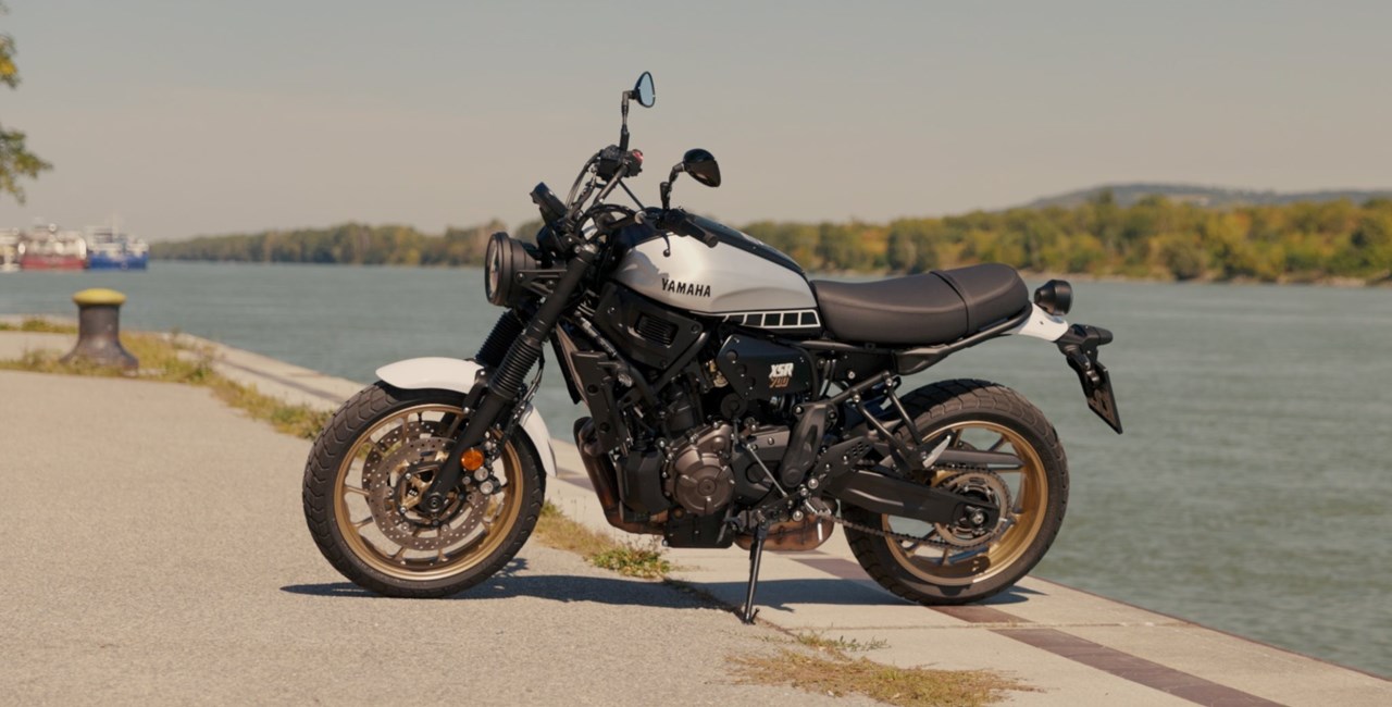 Yamaha XSR700 Test: Puristischer Sweet Spot ohne Elektronik?
