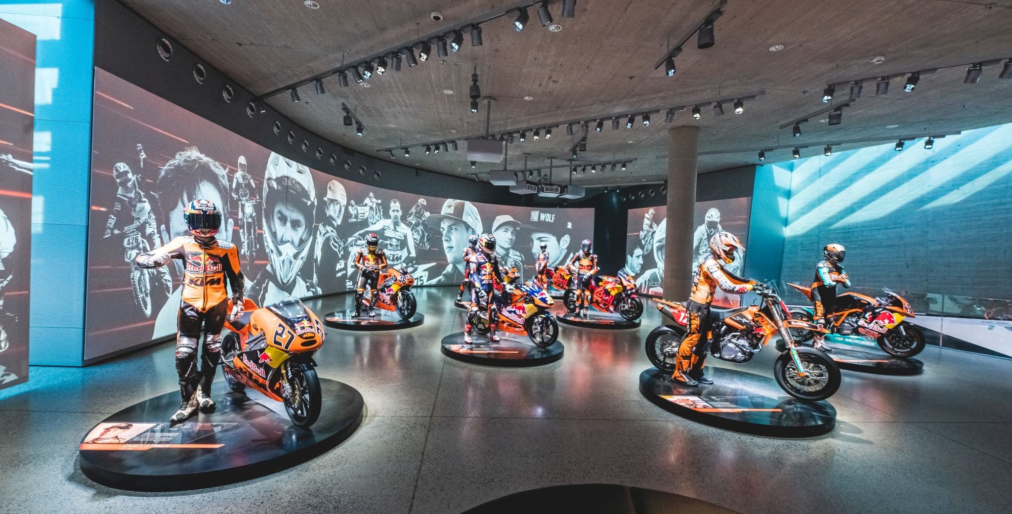 KTM Motohall startet 2026 mit Racing Heroes Events